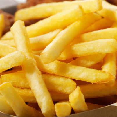 Fastfood prime staycrisp in a takeaway box with fried chicken