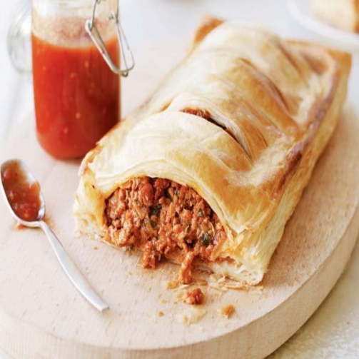 halal-spicy-keema-pasty