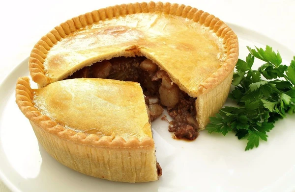 meat-potato-pie-600x392